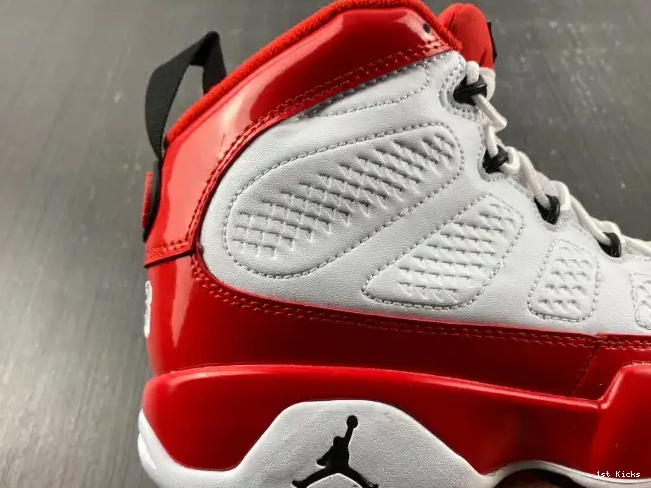 1st Kicks Air Retro Jordan White Gym 302370-160 9 Red 0522